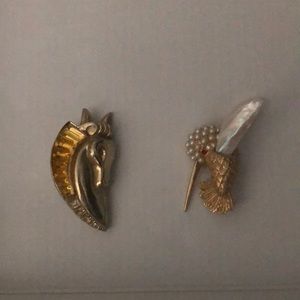 Vintage pins/brooches